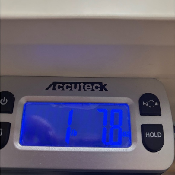 Levi’s Dark Wash Denim Jean Jacket Size Small Womens Trucker Button Staple - Picture 6 of 6